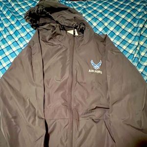 GREY, champion USAF, wind breaker/rain coat size extra Large